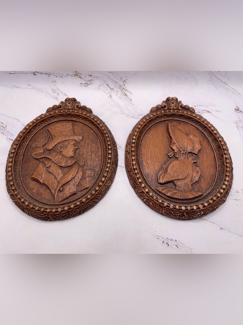 Vintage 1970s Faux Wood Portrait Wall Plaques Pair - Regency Victorian